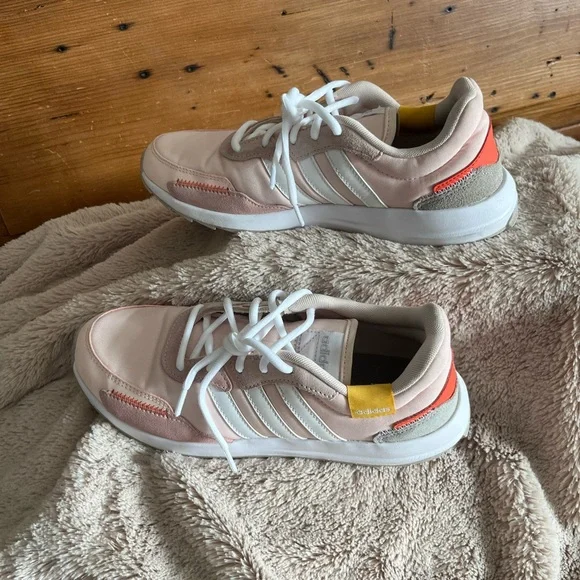 Adidas Light Pink and White Shoes - Picture 5 of 14